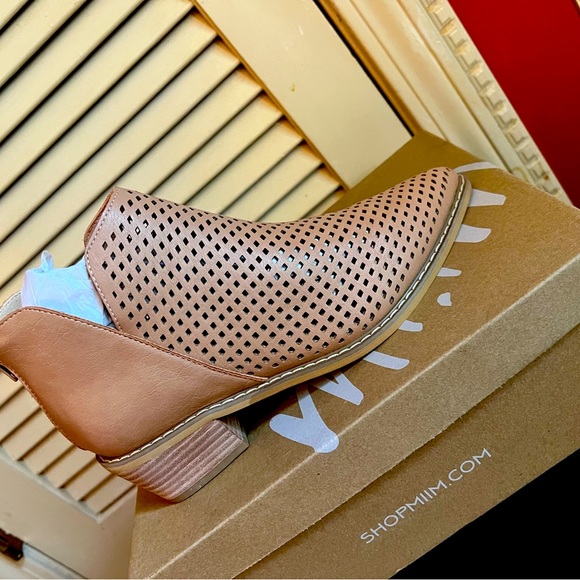 Nude Booties - Picture 1 of 1